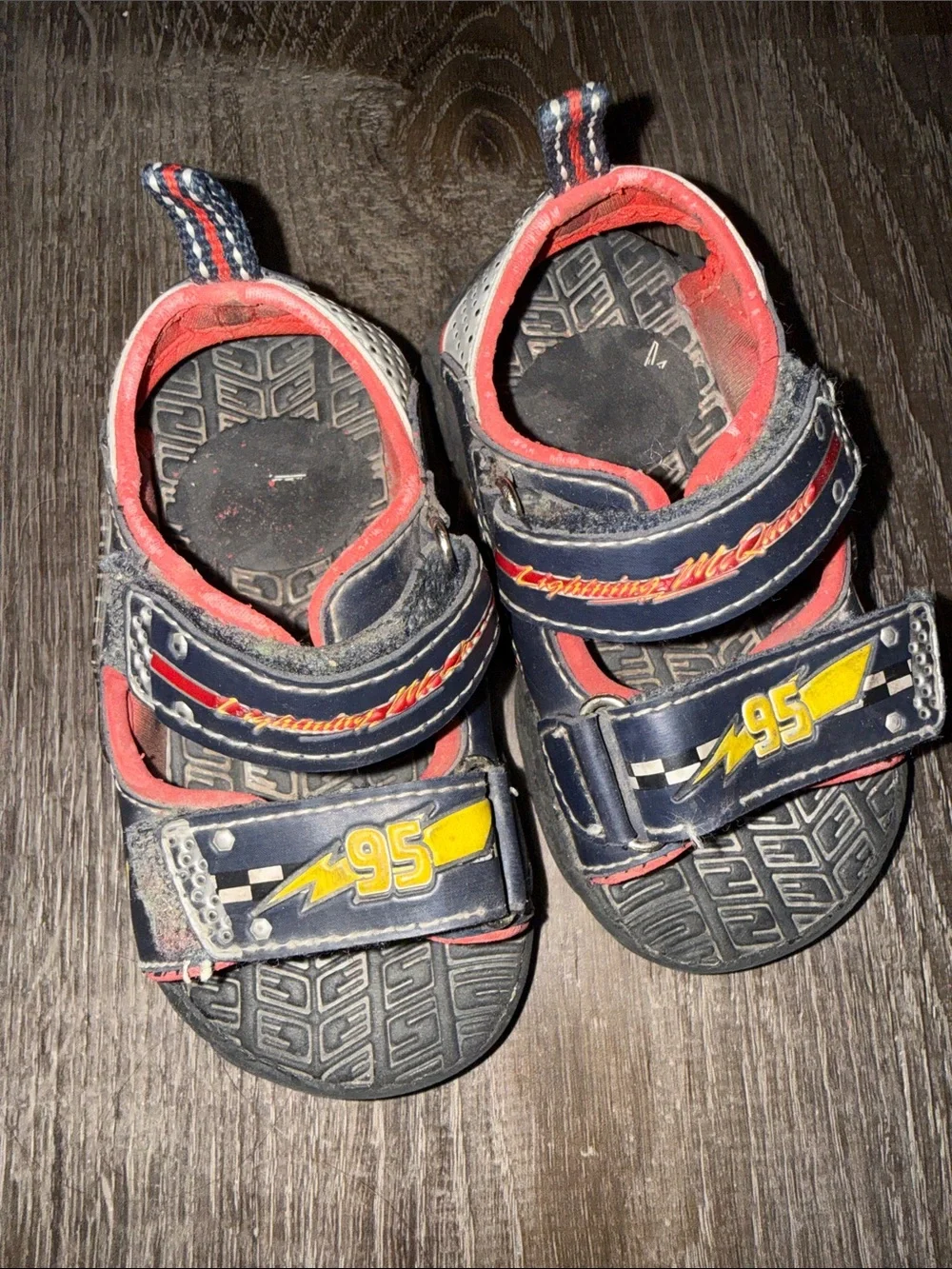 Kids Navy and Red Light-Up Sandal Velcro strap size 5.5 toddler Disney Cars